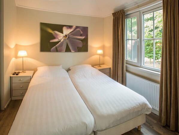 2 habitaciones, muebles diferentes y ropa de cama 