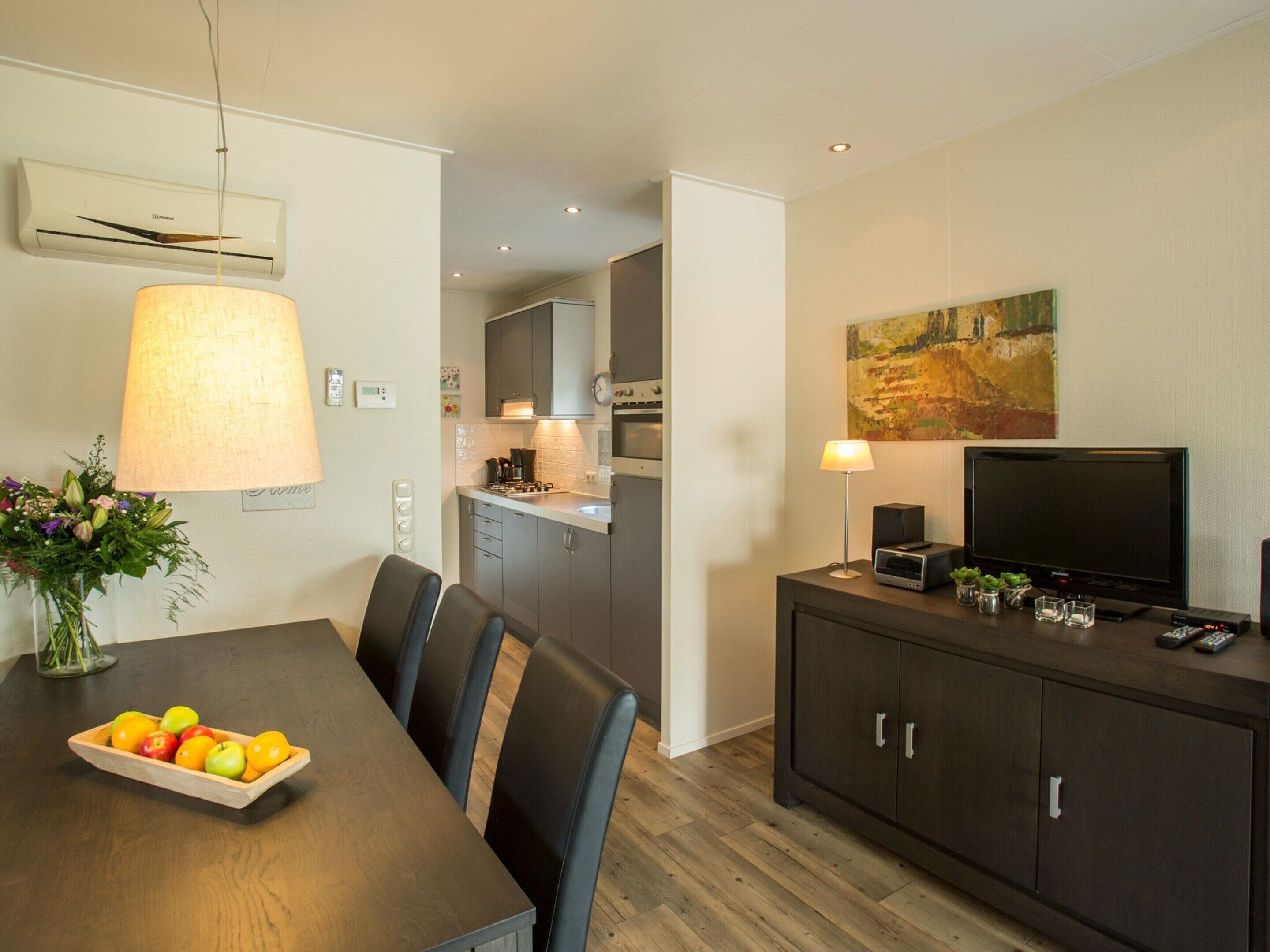 Chalet | Dining