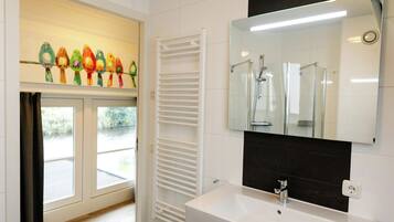 Villa | Bathroom | Shower