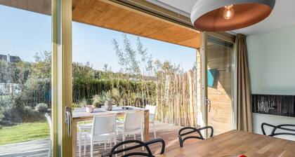 Lodge in Vlissingen Near North Sea Beach