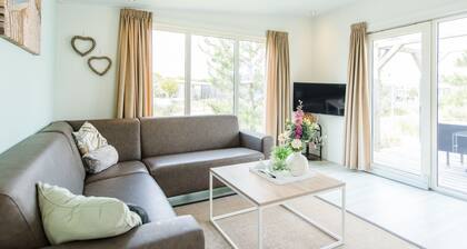 Modern Chalet With Dishwasher, Near the Beach