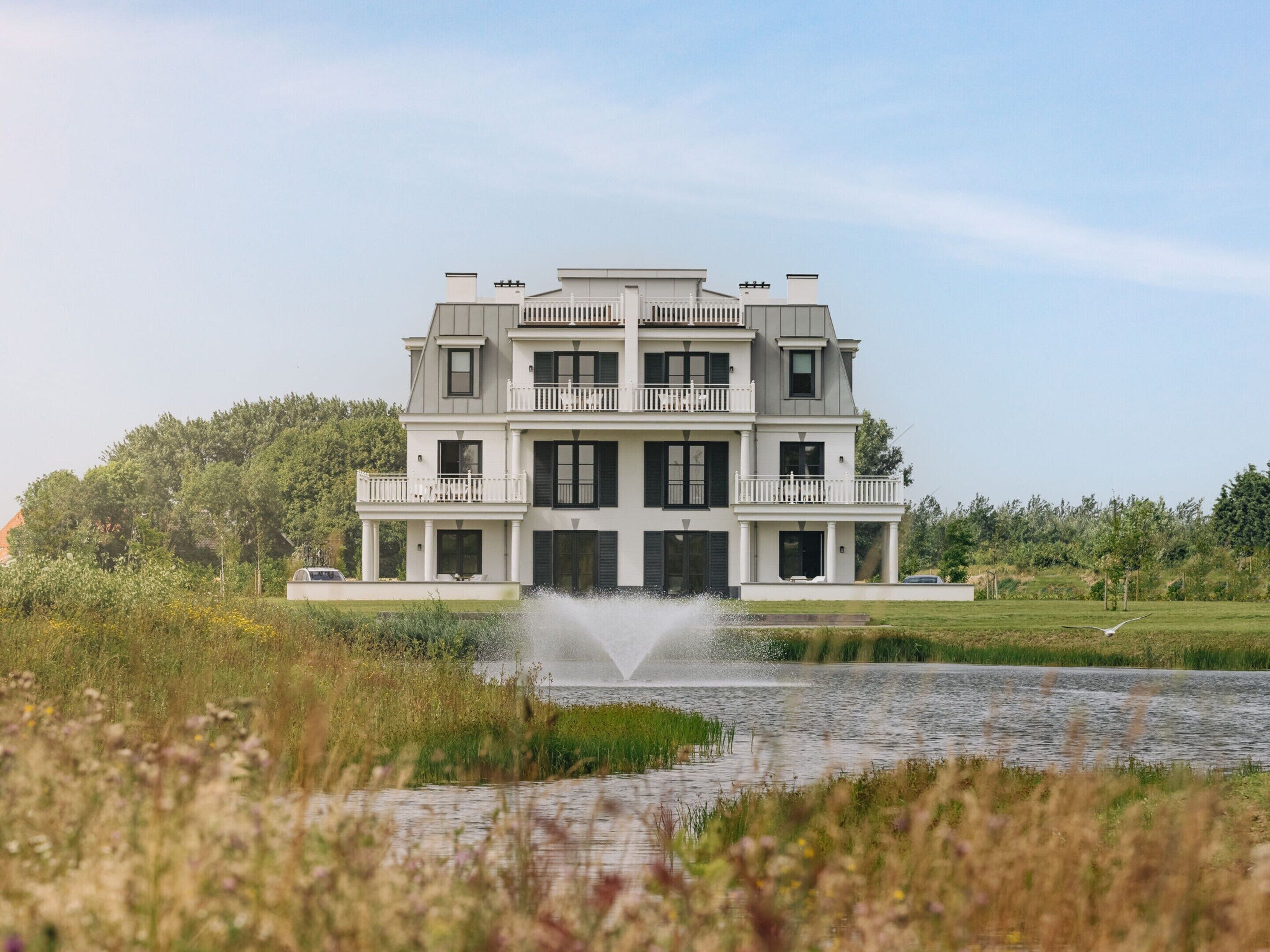 Villa | Exterior