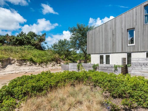 Modern Apartment With a Dishwasher, on Isle Schiermonnikoog