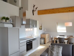Private kitchen - Spacious, Modern Apartment Near the Centre (Winterberg)