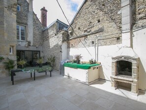 Balcony - Large and Beautiful Apartment in the Heart of Bayeux (Bayeux)