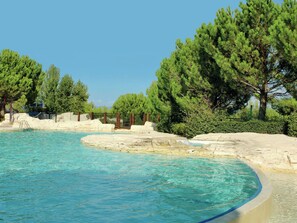 Outdoor pool - Comfortable Apartment Located in Authentic Provencal Village (Vernegues)