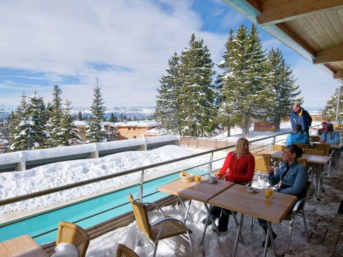 Cozy Apartment With a Balcony Located in Chamrousse