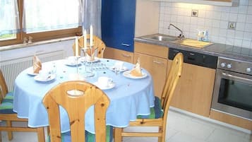 House | Private kitchen | High chair