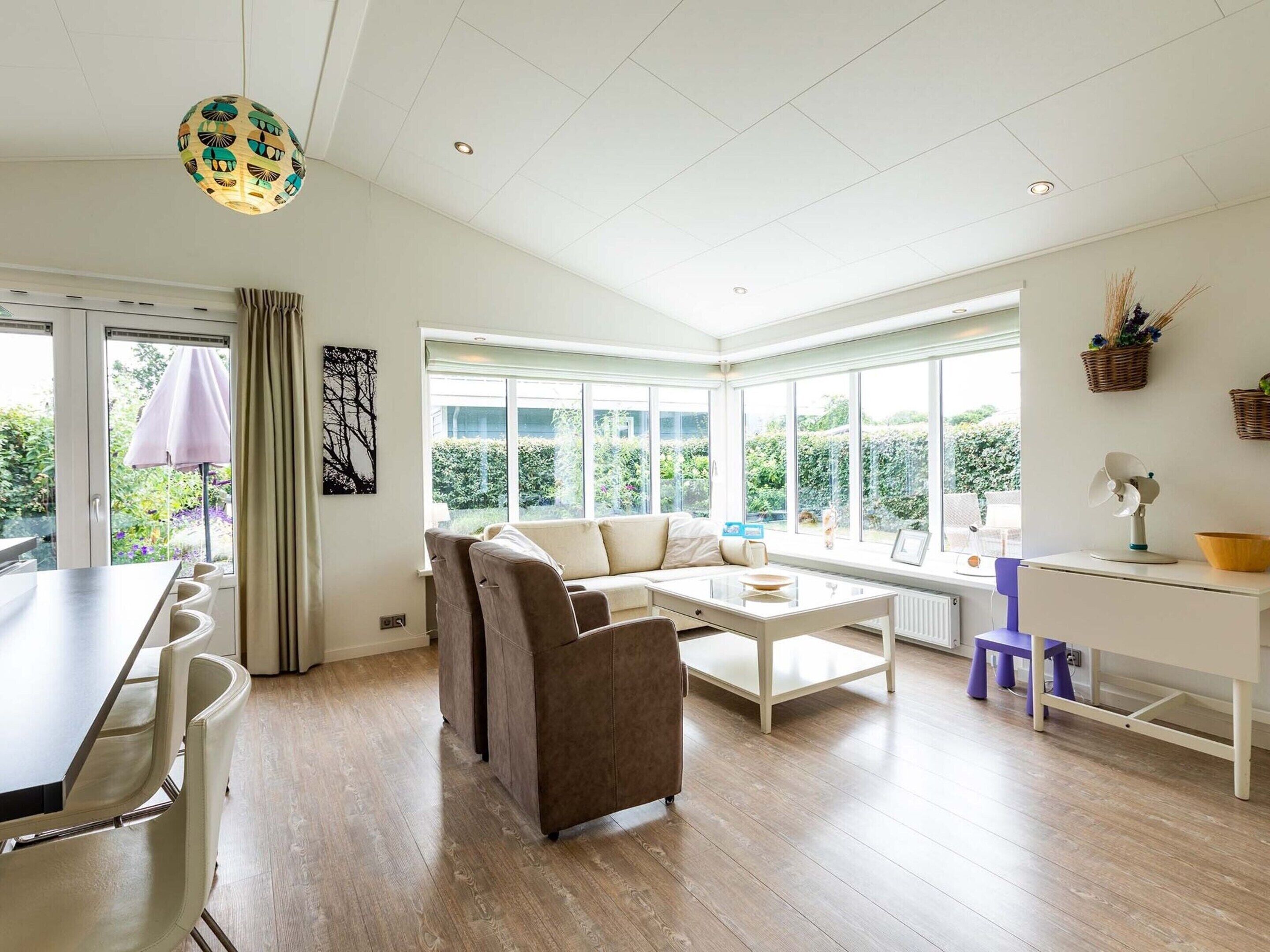 Chalet | Living area