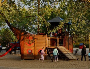 House | View from property - Restyled Thatched Villa Near the Sea in Cosy Domburg (Domburg)