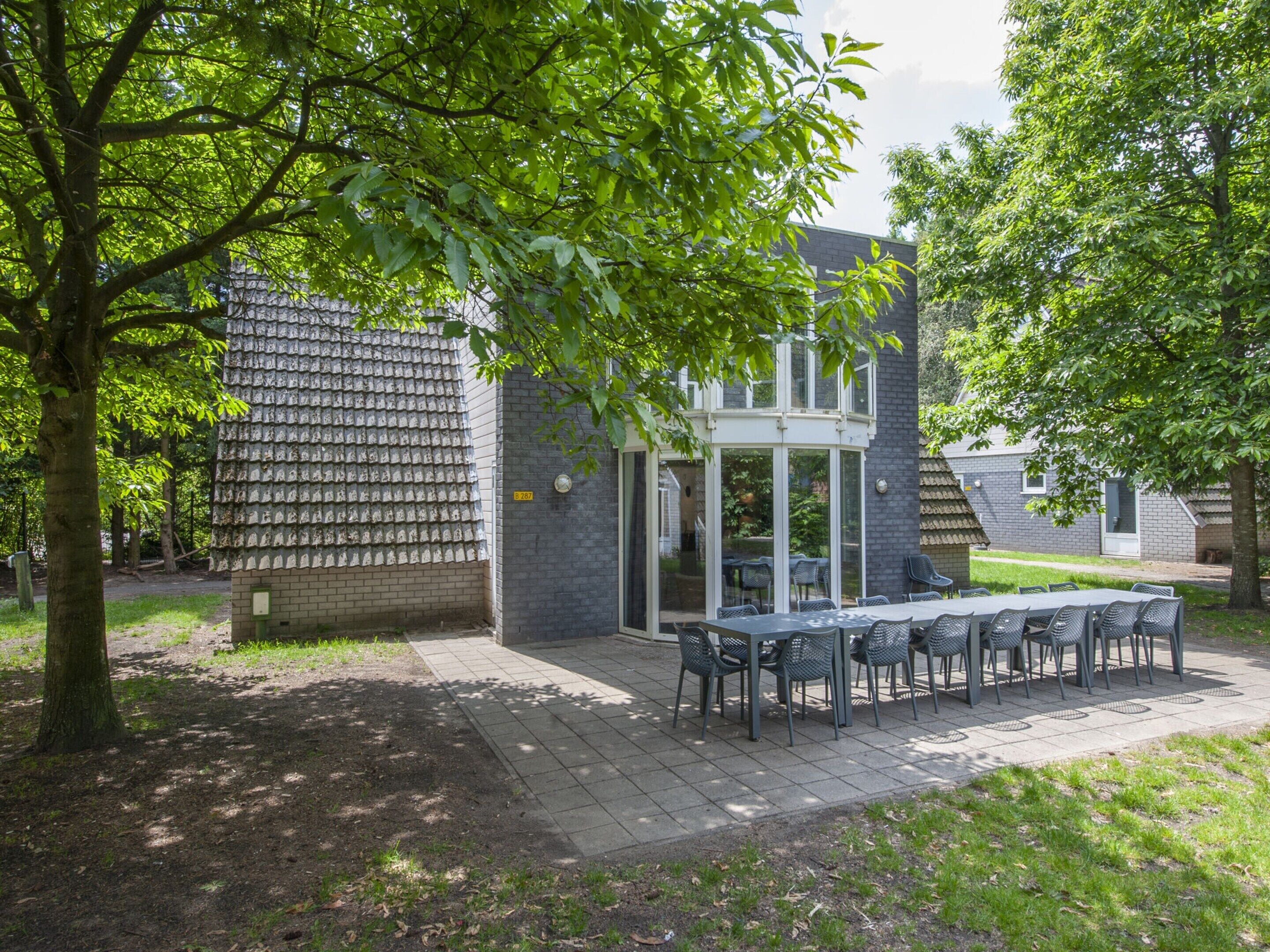 House | Bahagian luar