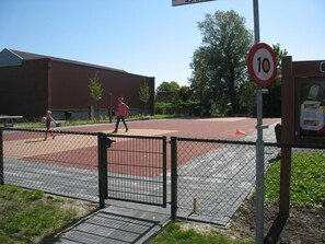 Chalet | Cancha deportiva