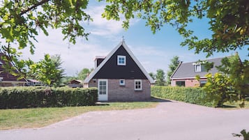 House | Exterior