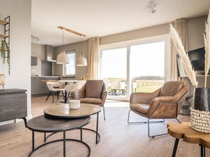 Bungalow | Living room - Amazing Bungalow in De Cocksdorp near Beach (De Cocksdorp)