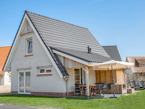 Villa At Nieuwvliet-bad Near The Beach - Cadzand