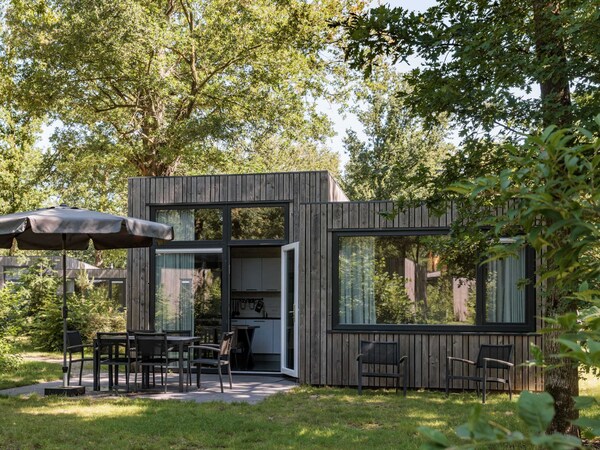 Lodge In Schaijk With Garden Terrace - Zeeland
