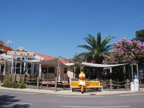 Reception - Cozy Mobile Home With Covered Terrace on a Luxury Campsite (Messanges)