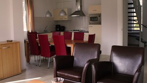 Unclassified image, 2 of 10, button - Holiday Home With Dishwasher, 20 km From Assen (Westerbork)