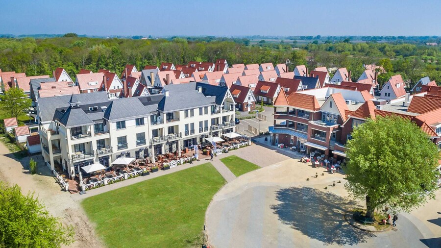 Luxurious Apartment With two Bathrooms, 1 km From the Beach