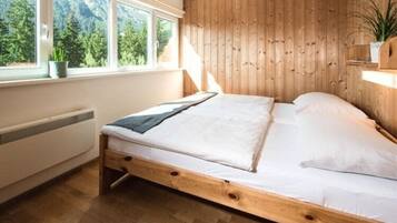 2 bedrooms, individually furnished