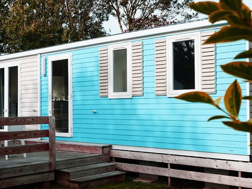Comfortable Mobile Home With Veranda in Charming Normandy