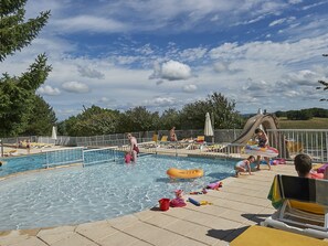 Pool - Bungalow in Lanzac With Panoramic Views (Lanzac)