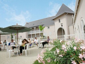 Outdoor dining - Brittany Retreat w/ Pool (Le Tronchet)