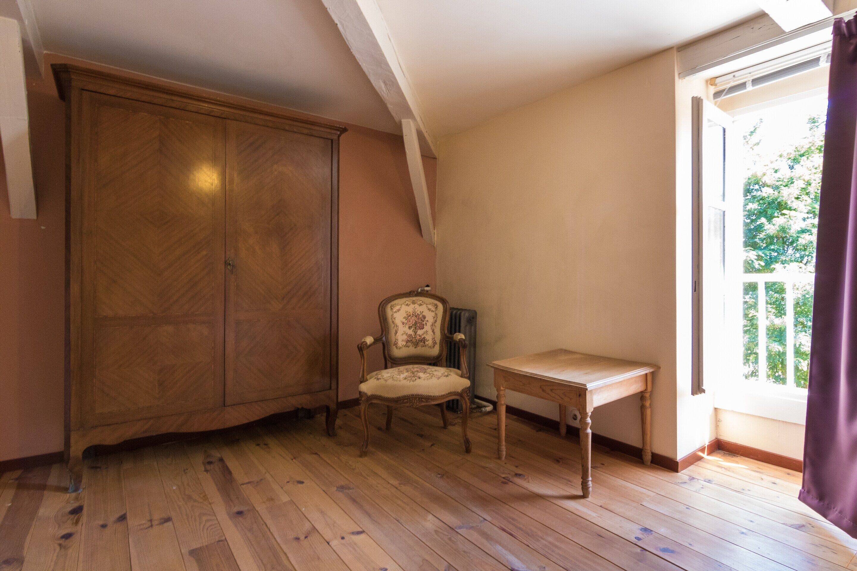 Cottage | 4 bedrooms, individually furnished, bed sheets
