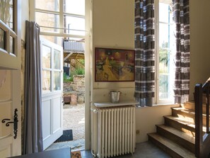 Private kitchen - Cottage in Chaleix Near Forest & Lake (Chalais)