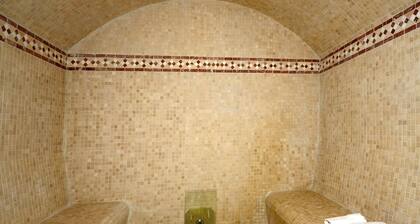 Modern Flat Near the Beach