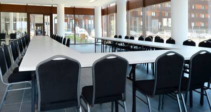 Modern Flat Near the Beach