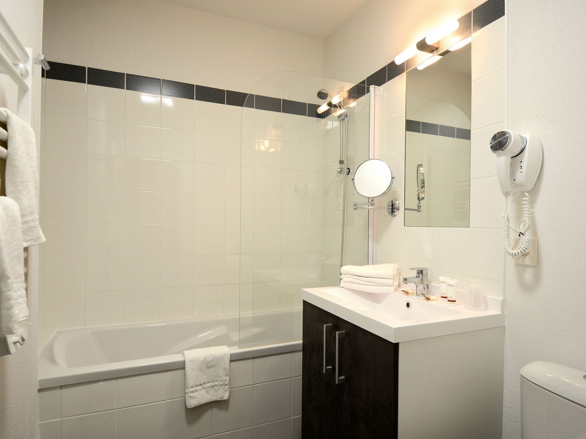 Apartment | Bathroom
