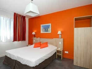 Room amenity - Modern Flat Near the Beach (Sète)