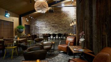 House | Dining