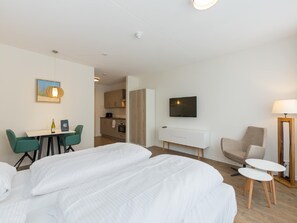 Living room - Zoutelande Studio + Parking Spot (Zoutelande)