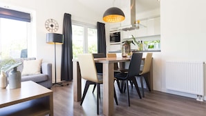 Chalet | Tempat makan