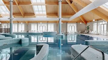 Bungalow | Piscine | Piscine extérieure