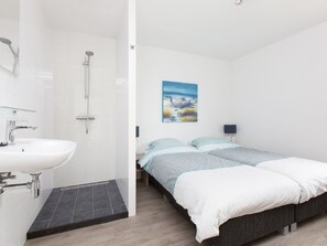 Huis | 4 slaapkamers, individueel gemeubileerd, beddengoed