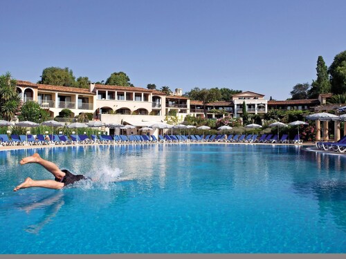Provençal Apartment Near the Beautiful bay of Saint-tropez
