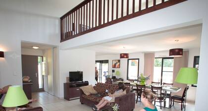 Nice Apartment With Wifi Located 2.5 km. From the Beach