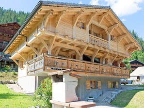 Exterior - Supreme Chalet in in Chatel French Alps Near Ski Area (Chatel)