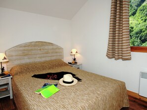 Apartment | Room amenity - Chalet Living in the Alps (Saint-Sorlin-d'Arves)
