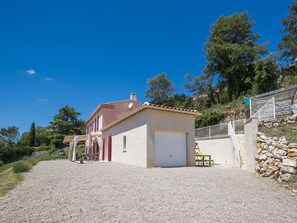 Reception - Villa With Guest House, 2 Swimming Pools, and Wide View (Artignosc-sur-Verdon)