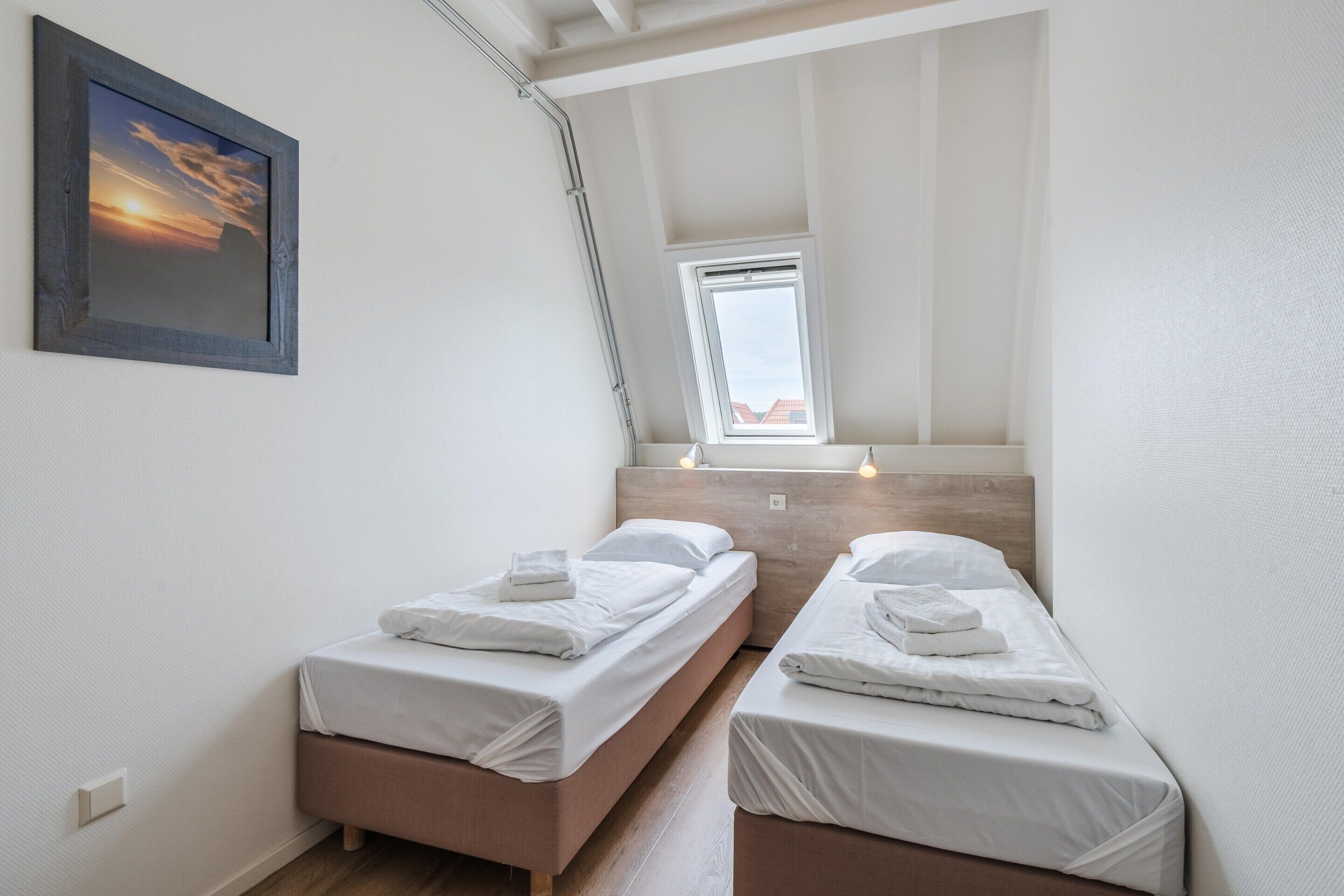 Apartment | 1 bedroom, individually furnished, bed sheets