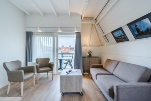 Apartment | Living room