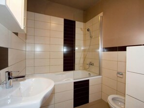 House | Bathroom - Bungalow in Dunes With Nautical Charm ('s-Gravenzande)