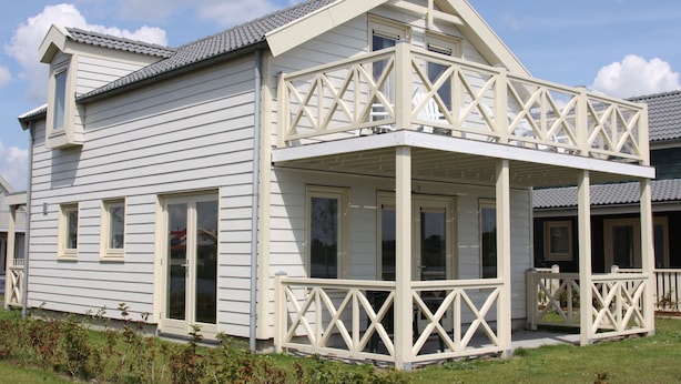 Exterior - Comfortable Villa With Combi Microwave, Located in Nature (Simonshaven)