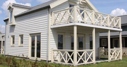 Comfortable Villa With Combi Microwave, Located in Nature
