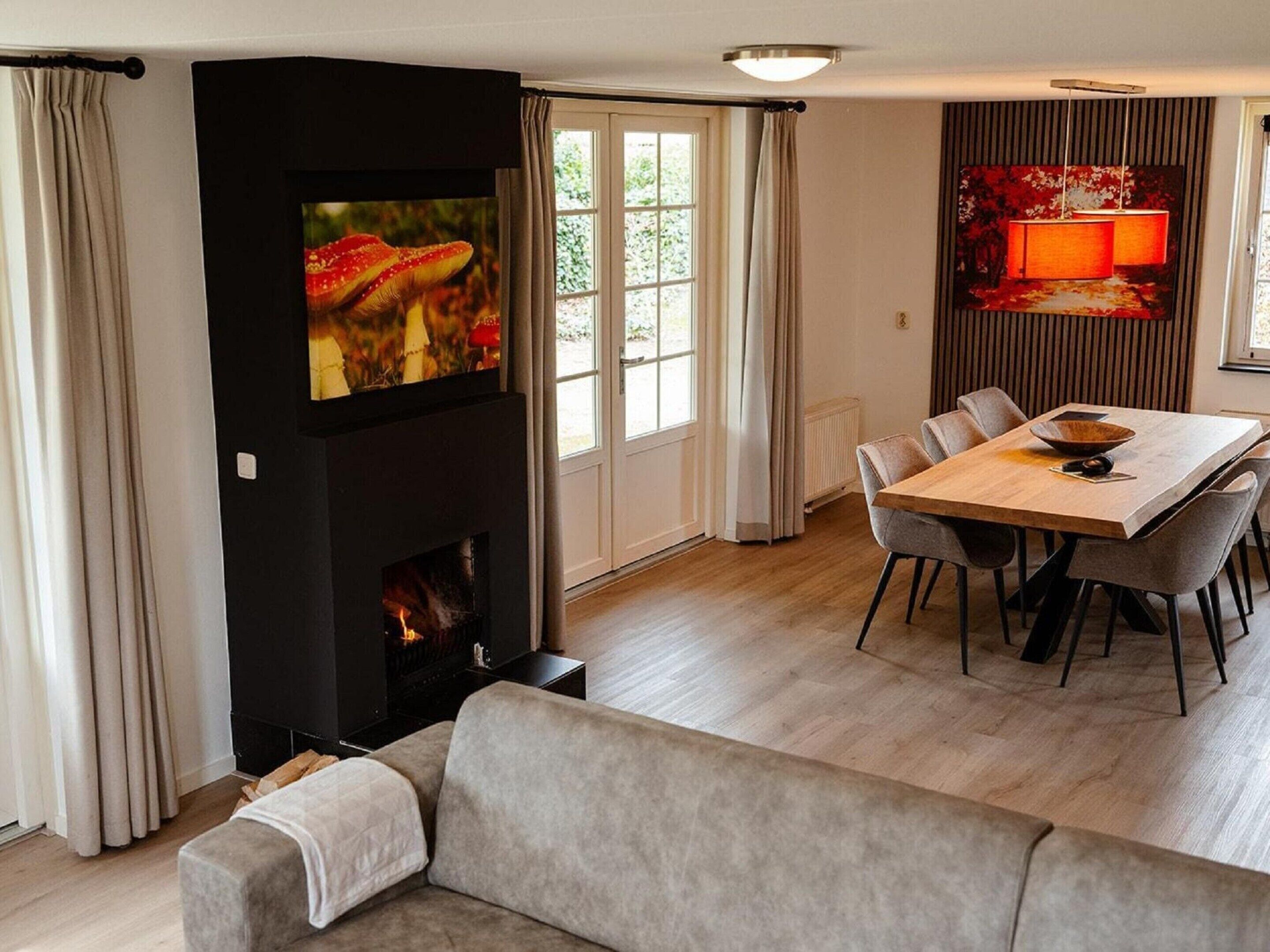 Villa | Dining