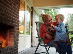 Exterior - Detached Villa with Outdoor Fireplace near Veluwe (Voorthuizen)